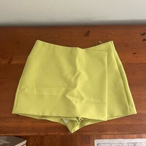 Zara - Lime Green Mini Skort -Size M